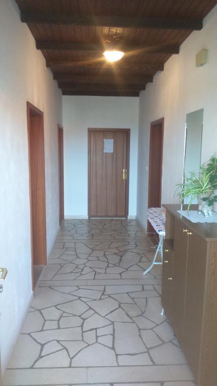 Apartments Plazibat Škrip Екстериор снимка